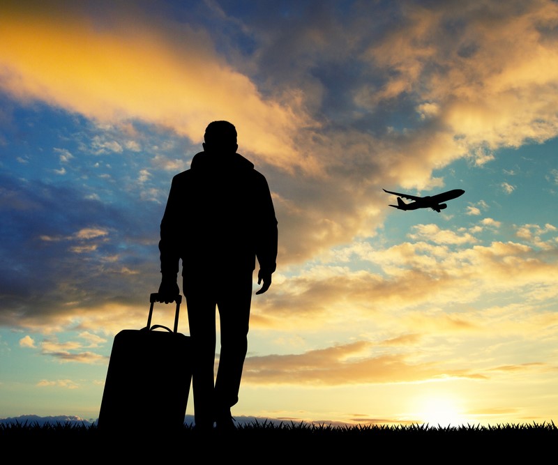 6 Tips For Digital Nomads Who Want To Travel The World