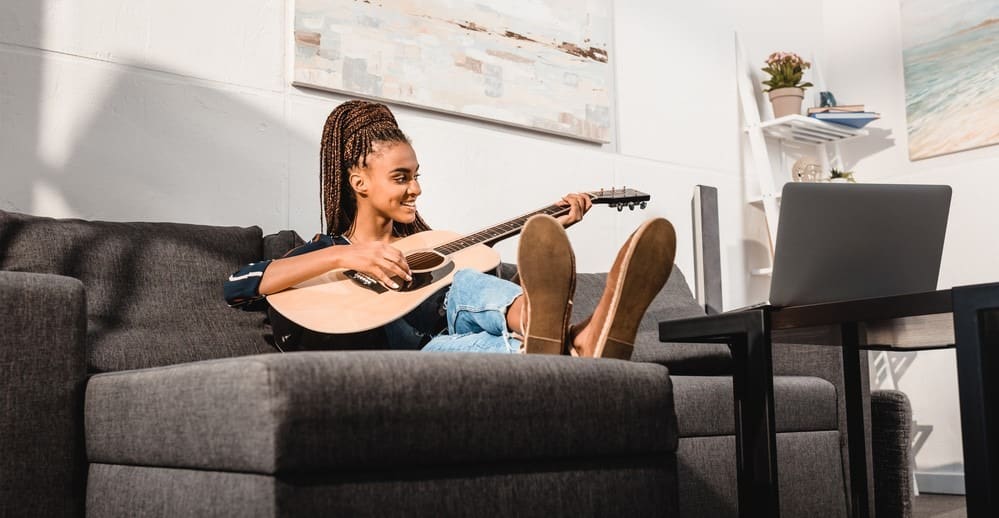 How To Juggle The Perfect Schedule For Remote Work (5 Easy Steps)